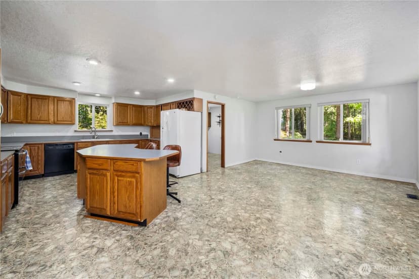 Property photo for 83 Se Mill Creek Ridge Road W, Shelton photo 7