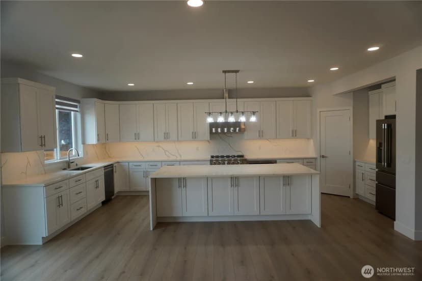 Property photo for 2640 S 146th Street S, Sea Tac photo 8
