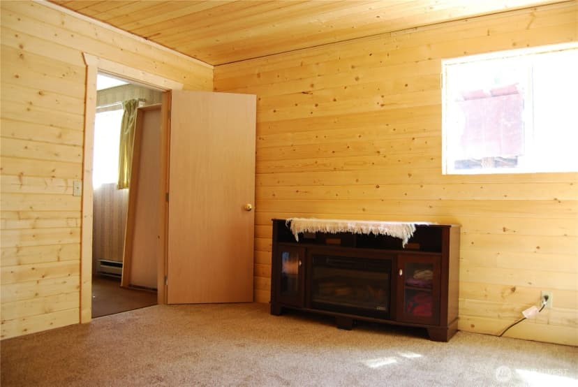 Property photo for 31 Summit Lake Rd, Tonasket photo 22