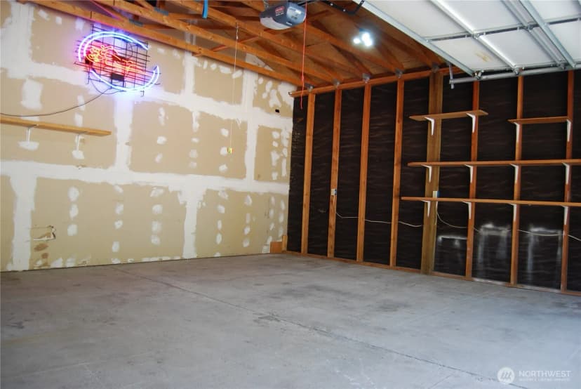Property photo for 31 Summit Lake Rd, Tonasket photo 10