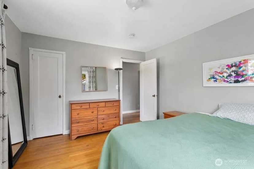 Property photo for 8445 30th Avenue Sw, Seattle photo 12