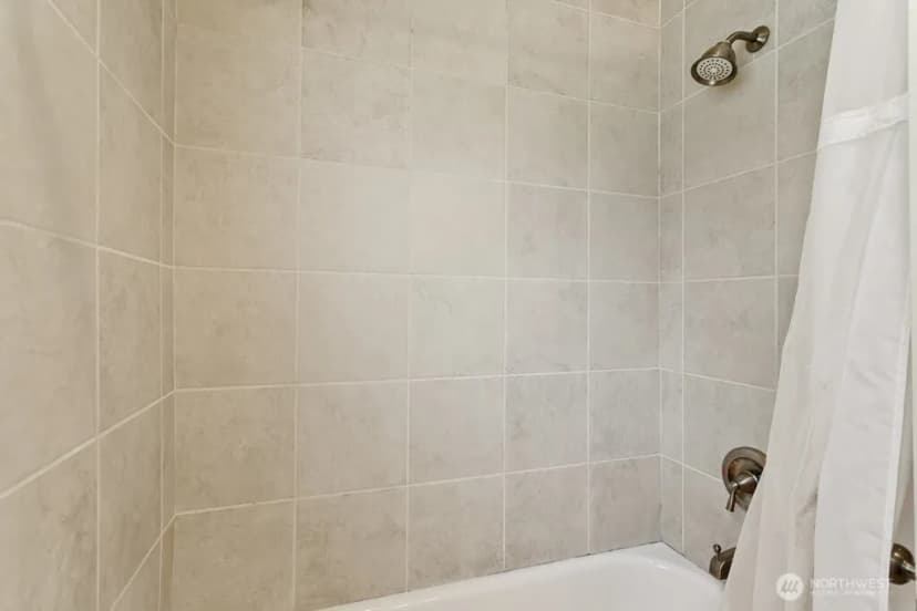 Property photo for 8445 30th Avenue Sw, Seattle photo 14