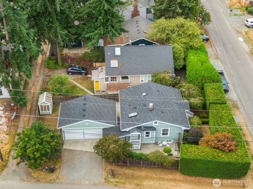 Property photo for 527 N 101st Street, Seattle photo 34