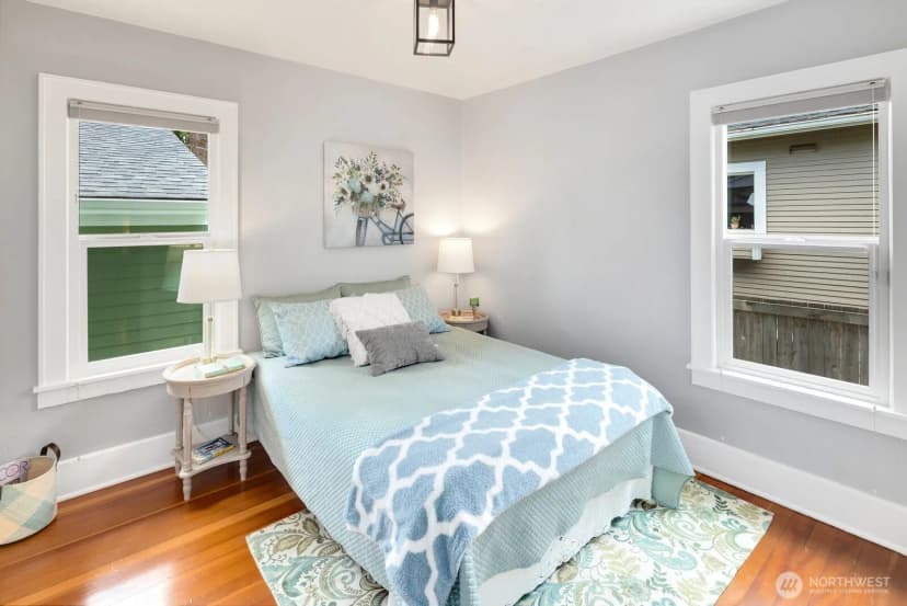 Property photo for 527 N 101st Street, Seattle photo 17