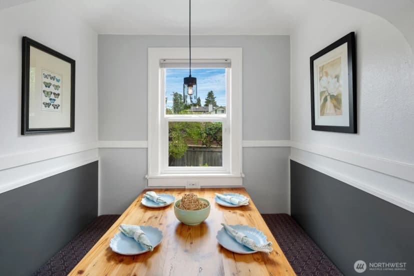 Property photo for 527 N 101st Street, Seattle photo 16