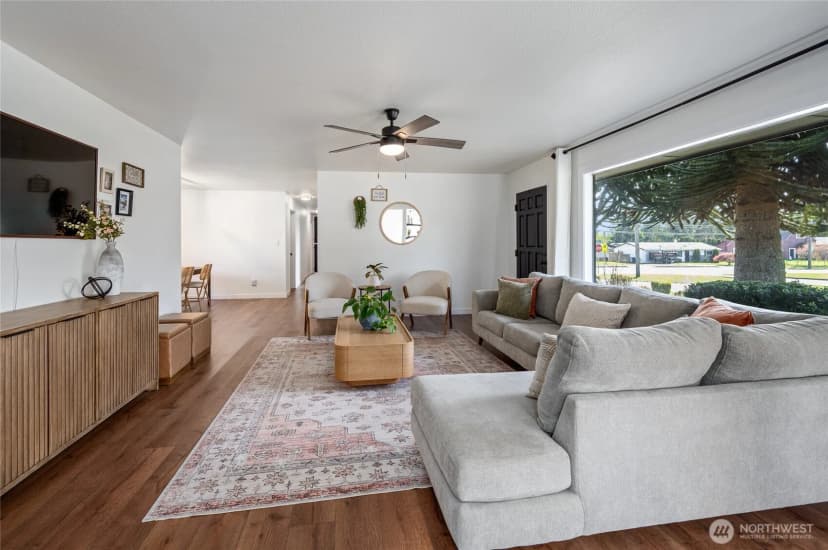 Property photo for 1305 Lake View Avenue, Snohomish photo 6