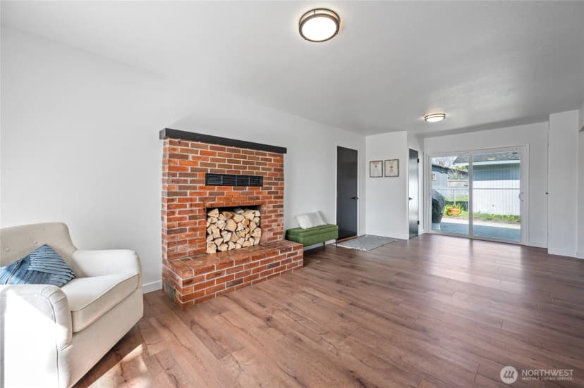 Property photo for 1305 Lake View Avenue, Snohomish photo 8