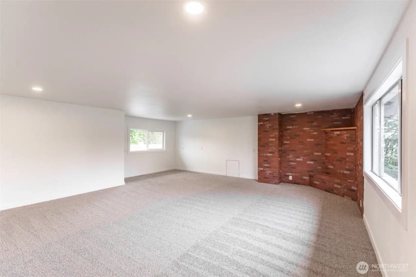 Property photo for 1305 Lake View Avenue, Snohomish photo 26
