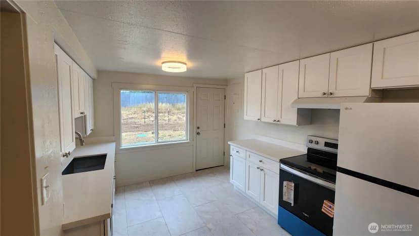 Property photo for 2340 E Pioneer, Port Angeles photo 35
