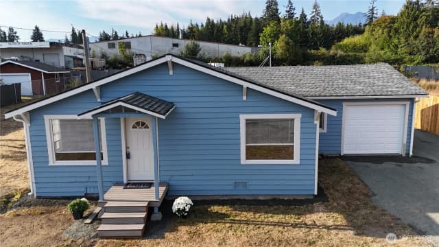 Property photo for 2340 E Pioneer, Port Angeles photo 2
