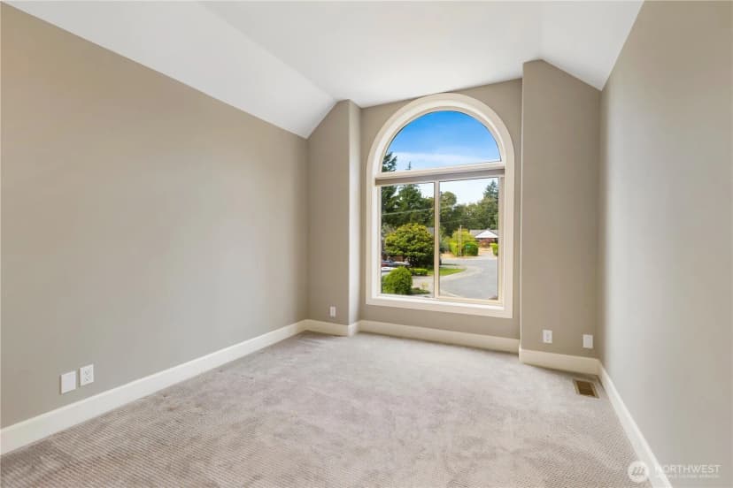 Property photo for 7623 114th Court Se, Newcastle photo 27