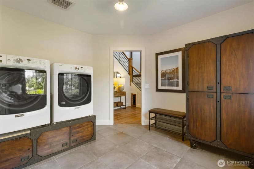 Property photo for 7623 114th Court Se, Newcastle photo 18