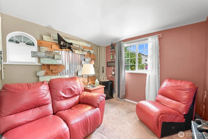 Property photo for 1047 Garfield Avenue, Blaine photo 19