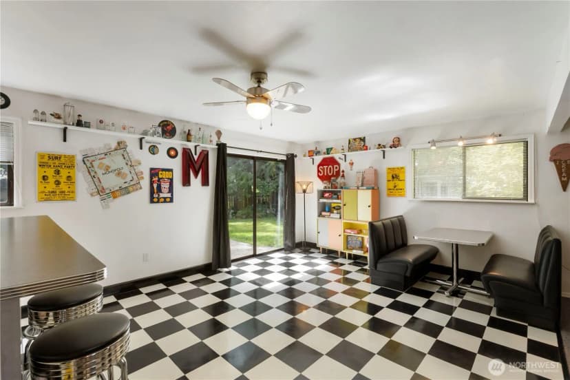 Property photo for 26925 Avon Court, Kent photo 25