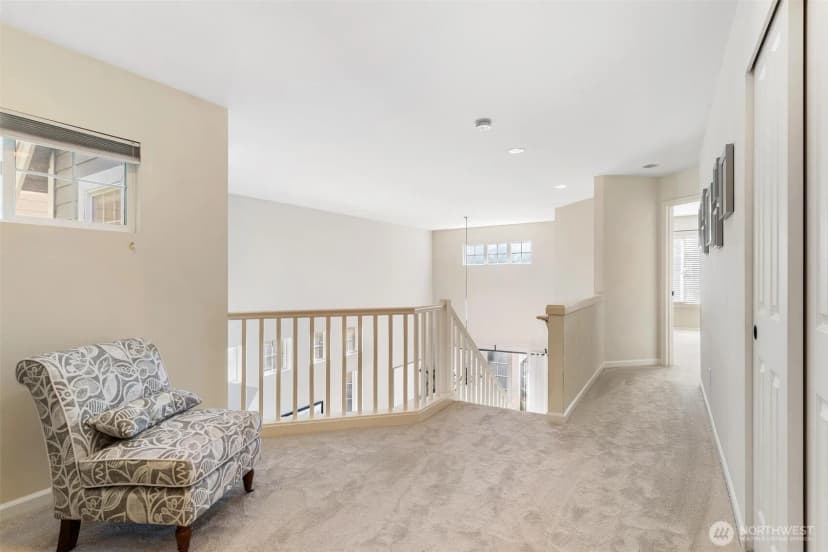 Property photo for 523 240th Ave Se, Sammamish photo 23