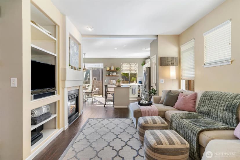 Property photo for 523 240th Ave Se, Sammamish photo 16