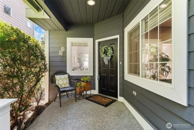 Property photo for 523 240th Ave Se, Sammamish photo 4