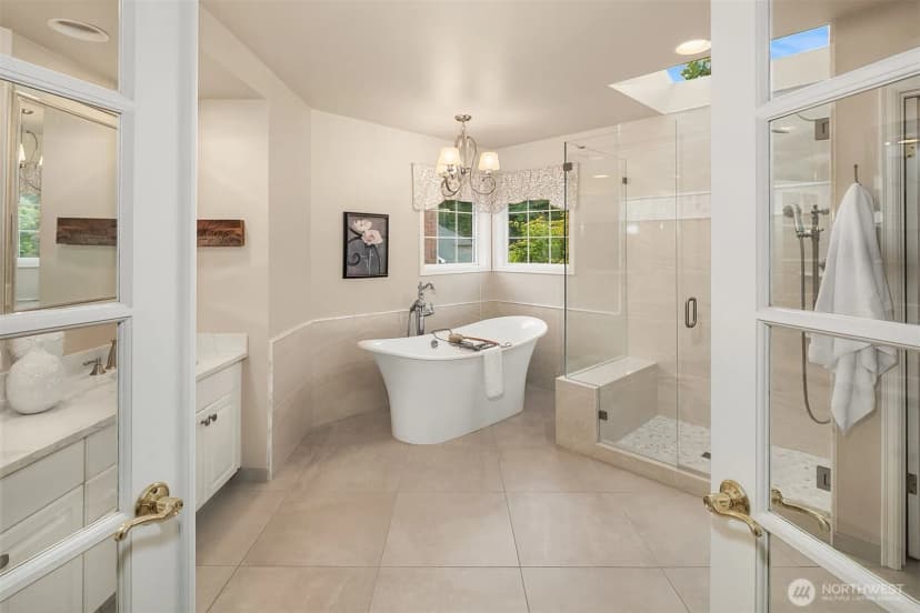 Property photo for 25723 Se 25th Way, Sammamish photo 20
