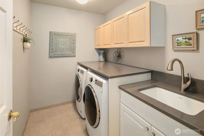 Property photo for 25723 Se 25th Way, Sammamish photo 17