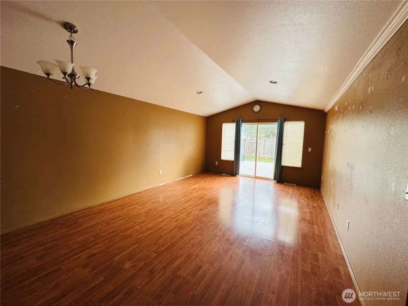 Property photo for 10429 59th Drive Ne, Marysville photo 5