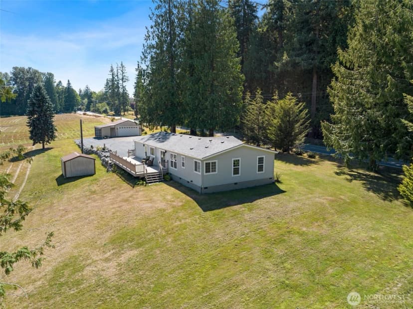 Property photo for 3329 171st Avenue Se, Snohomish photo 2