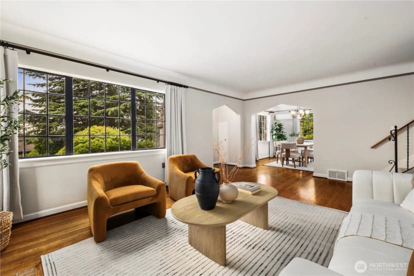Property photo for 6022 Vassar Avenue Ne, Seattle photo 6