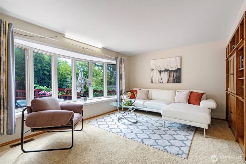 Property photo for 20807 32nd Place W, Lynnwood photo 11