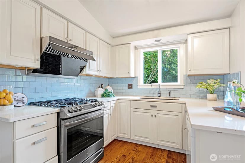 Property photo for 20807 32nd Place W, Lynnwood photo 10