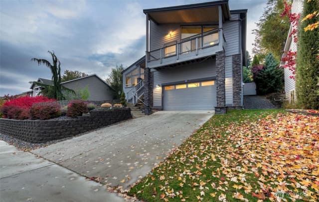Property photo for 2136 W Honeysett Road, Wenatchee photo 2