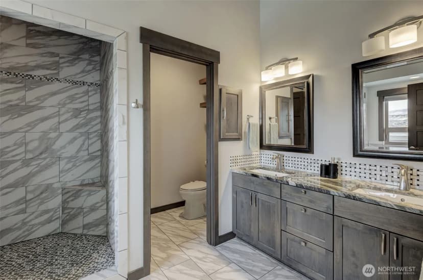 Property photo for 2136 W Honeysett Road, Wenatchee photo 20