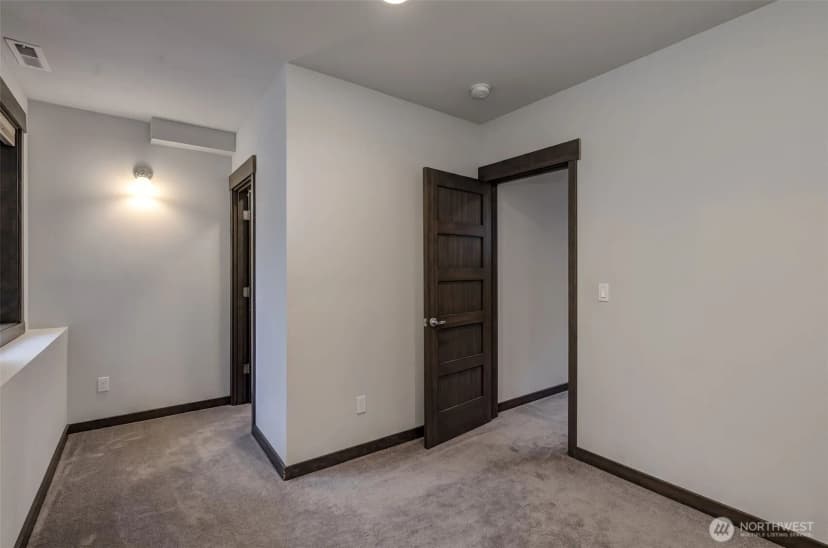 Property photo for 2136 W Honeysett Road, Wenatchee photo 33