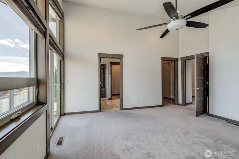 Property photo for 2136 W Honeysett Road, Wenatchee photo 18