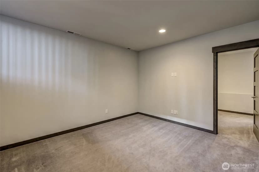 Property photo for 2136 W Honeysett Road, Wenatchee photo 30