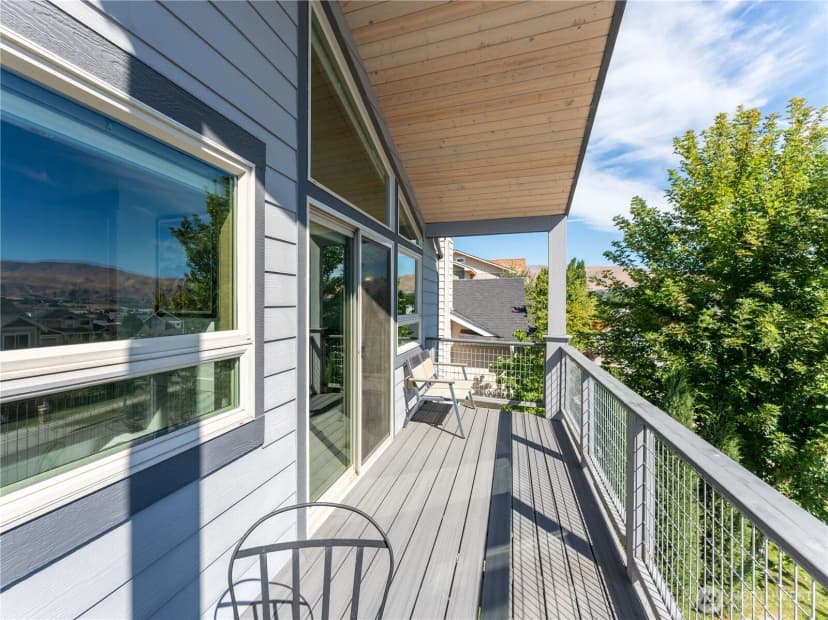 Property photo for 2136 W Honeysett Road, Wenatchee photo 19