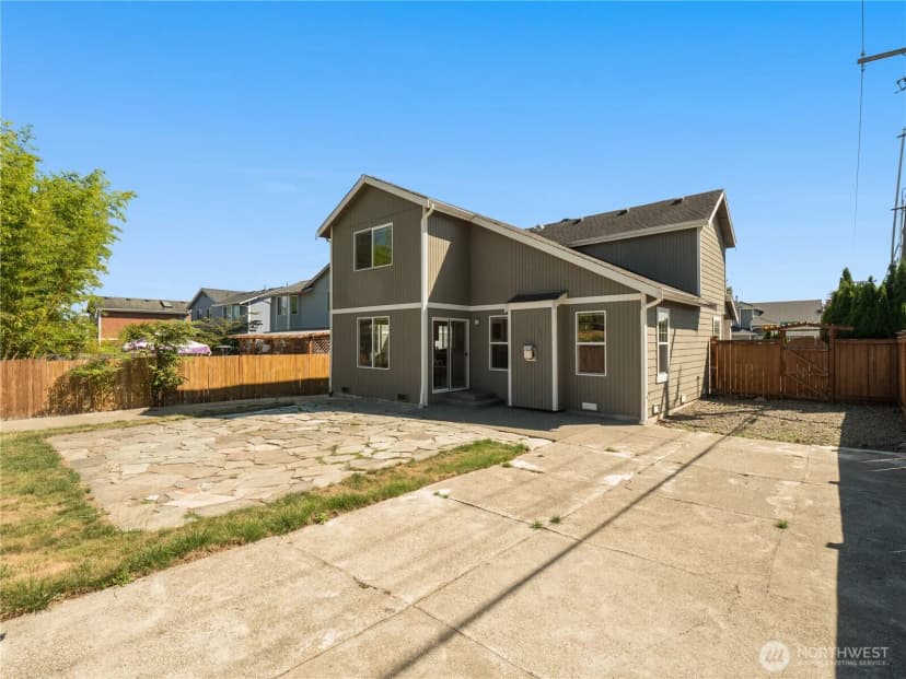 Property photo for 11602 Se 193rd Place, Kent photo 24