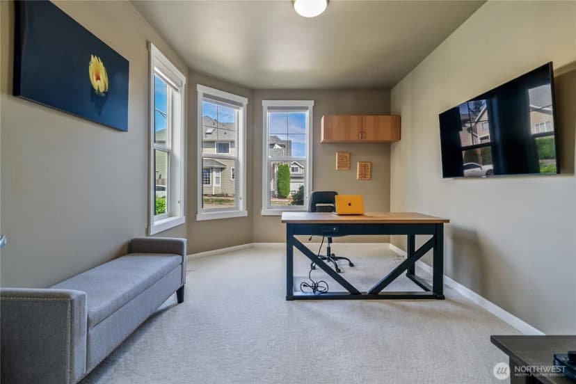 Property photo for 12925 Se 216th Place, Kent photo 14