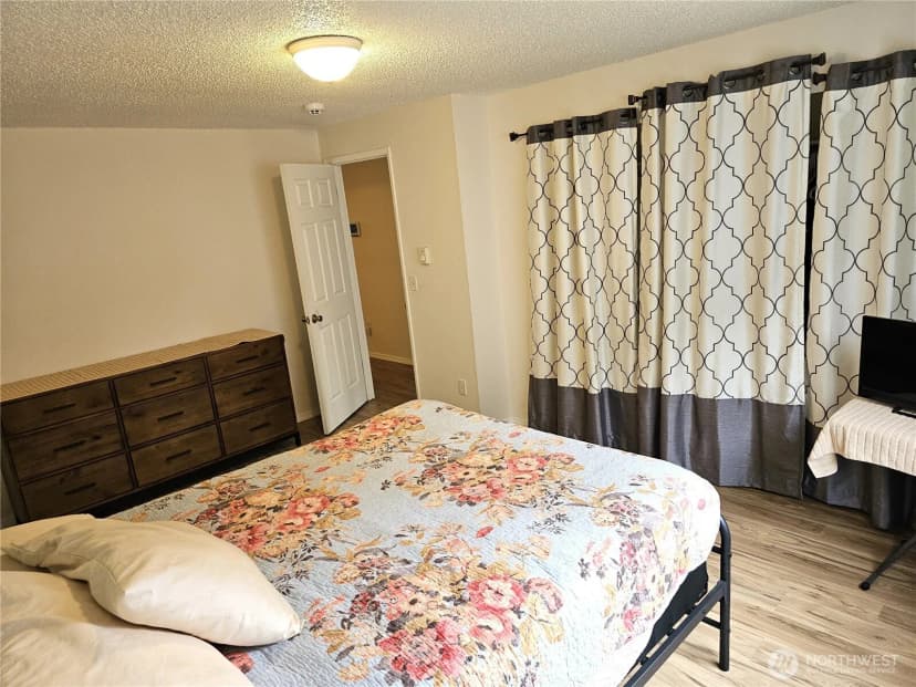 Property photo for 3309 Hillington Court Se, Port Orchard photo 11