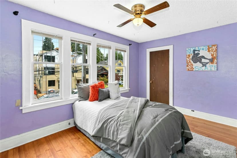 Property photo for 1009 Ne 70th Street, Seattle photo 20
