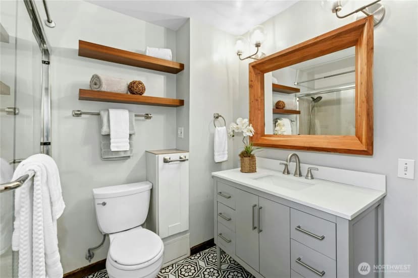 Property photo for 1009 Ne 70th Street, Seattle photo 19