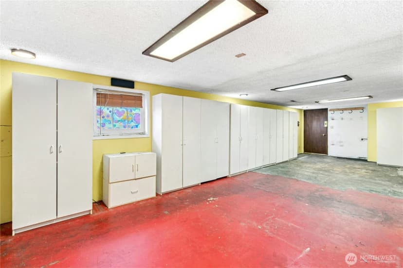 Property photo for 1009 Ne 70th Street, Seattle photo 23