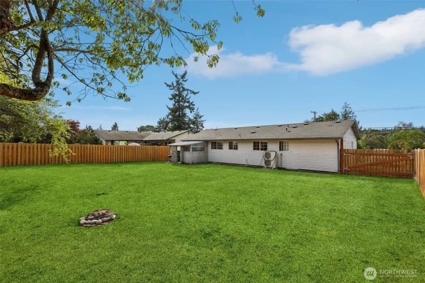 Property photo for 588 Ne Harvest Drive, Oak Harbor photo 29