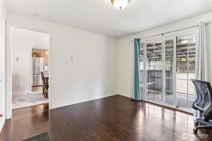 Property photo for 588 Ne Harvest Drive, Oak Harbor photo 14