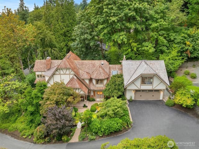 Property photo for 5222 W Mercer Way, Mercer Island
