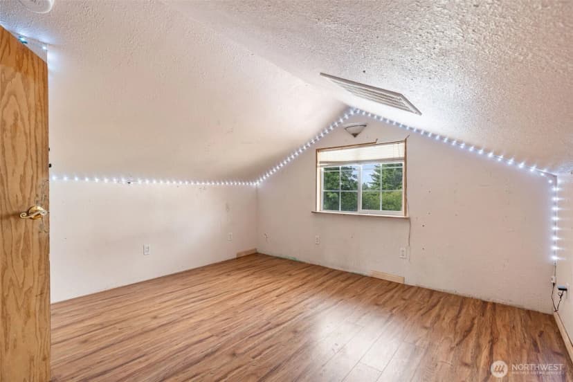 Property photo for 811 Ne 2nd Street, Winlock photo 22