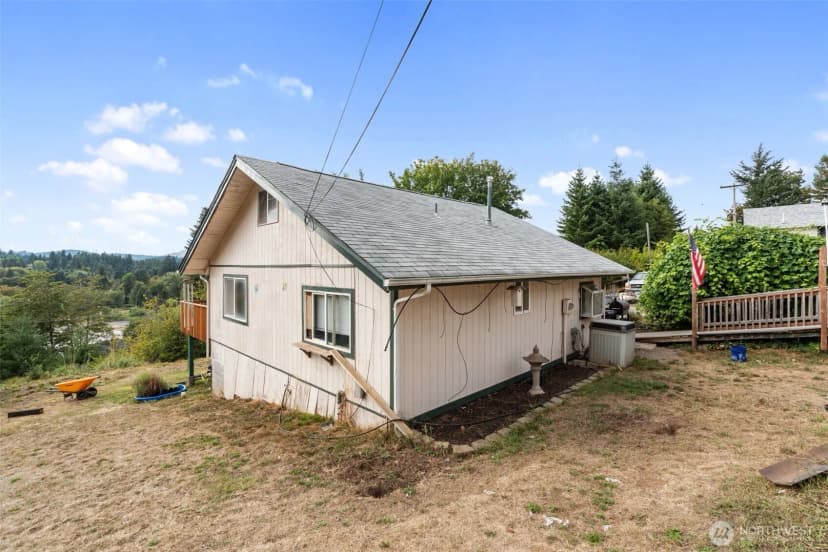 Property photo for 811 Ne 2nd Street, Winlock photo 30