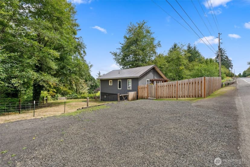 Property photo for 257 State Route 6, Raymond photo 2
