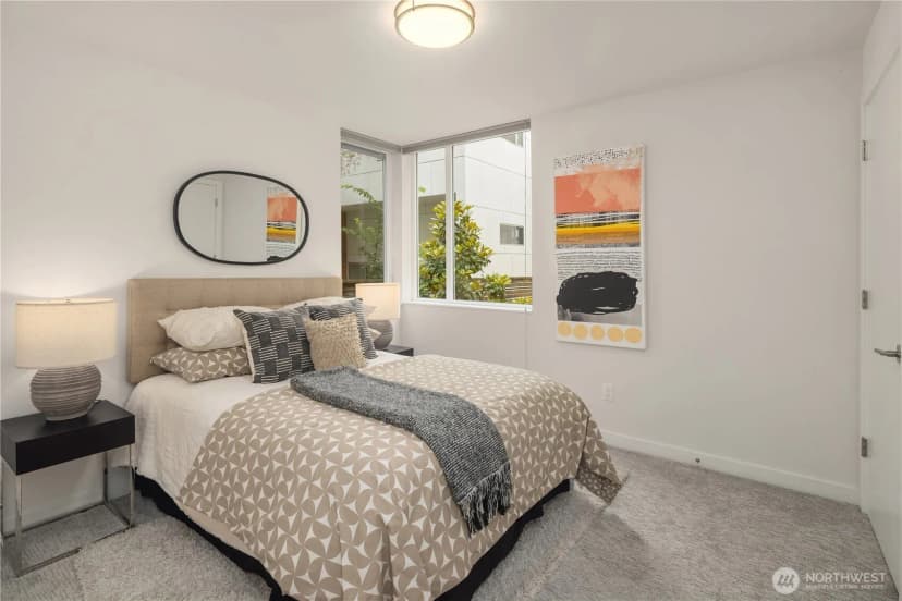 Property photo for 2012 14th Avenue S, Seattle photo 9