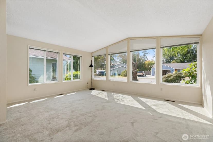 Property photo for 352 Nw Fairhaven, Oak Harbor photo 9