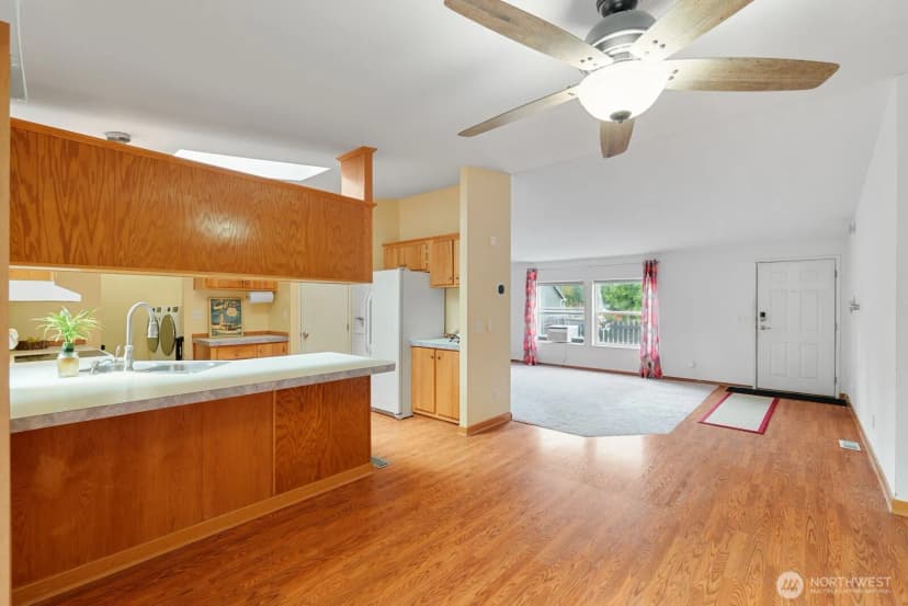 Property photo for 13820 51st Avenue E, Tacoma photo 10