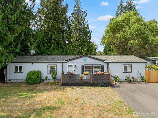 Property photo for 13820 51st Avenue E, Tacoma